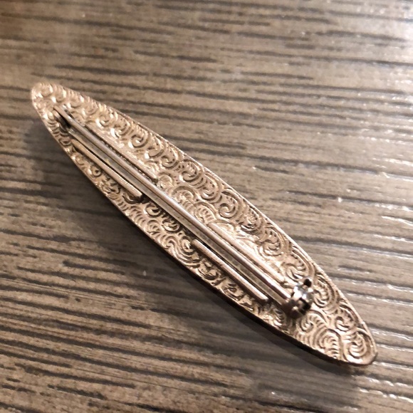 Vintage Oval Bar Pin Scrollwork, Engraved Flourish Design Oblong Shape - Picture 5 of 12